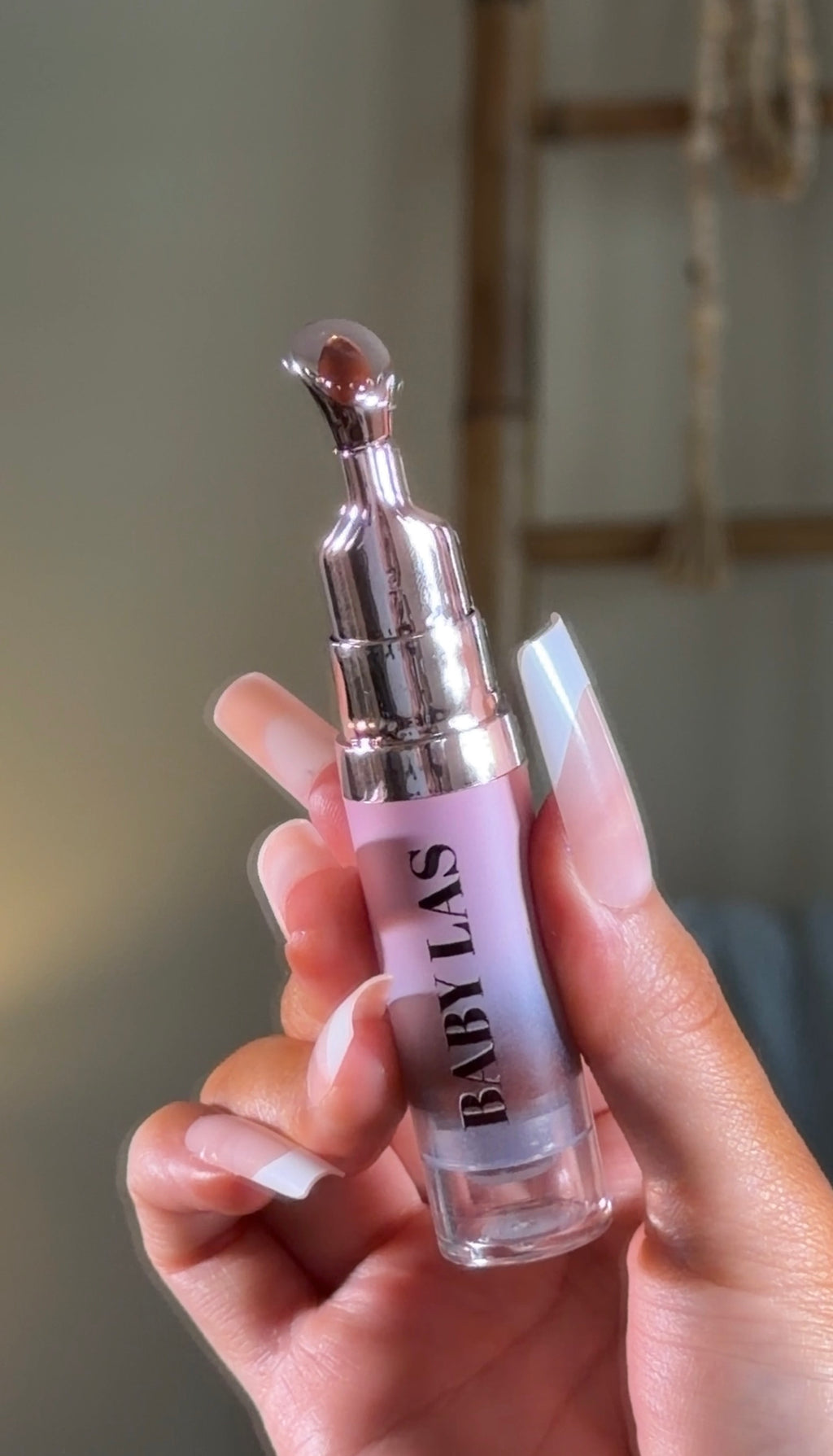 Baby Las Beauty Juicy Smooch Lip Oil – Chocolate Cookie